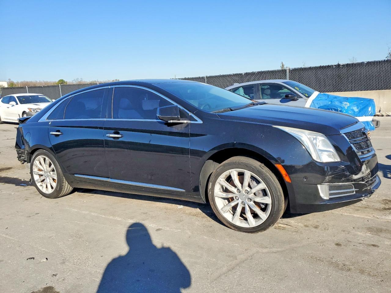2017 CADILLAC XTS