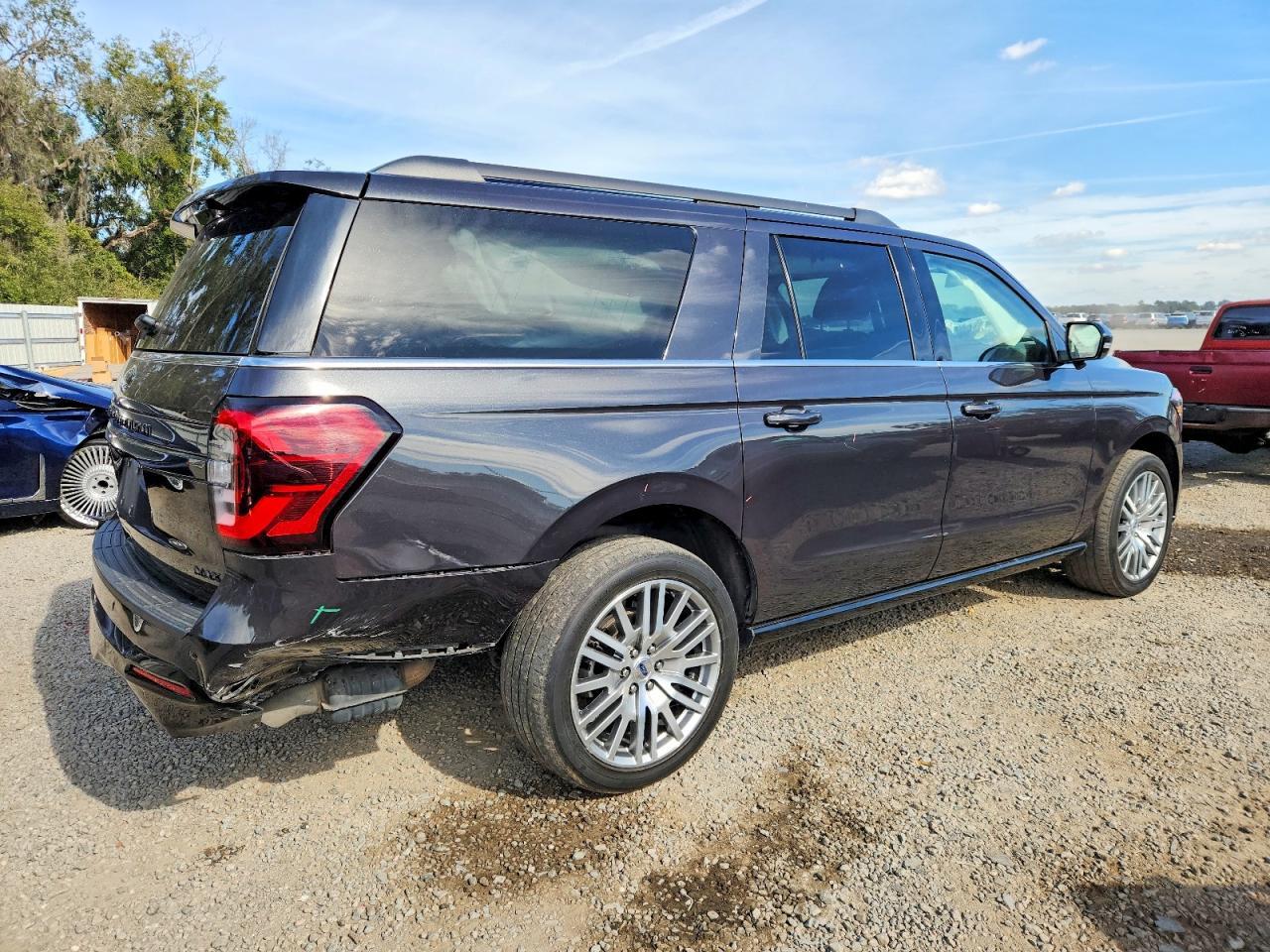 2023 FORD Expedition