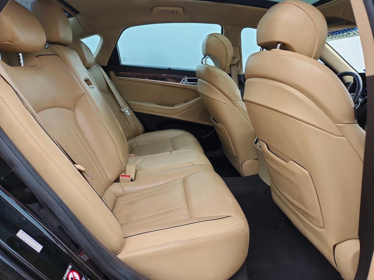 2015 HYUNDAI GENESIS