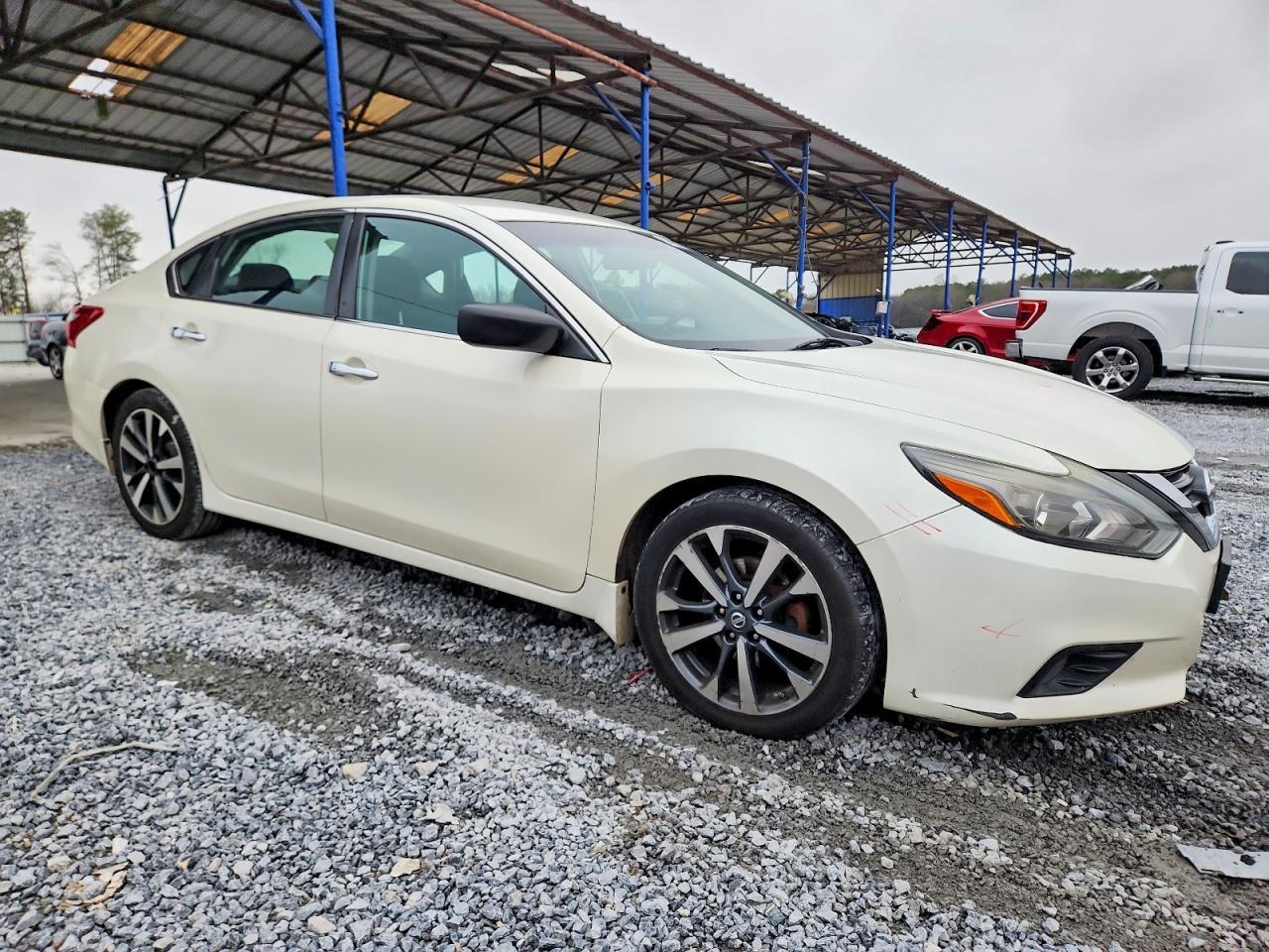 2016 NISSAN ALTIMA