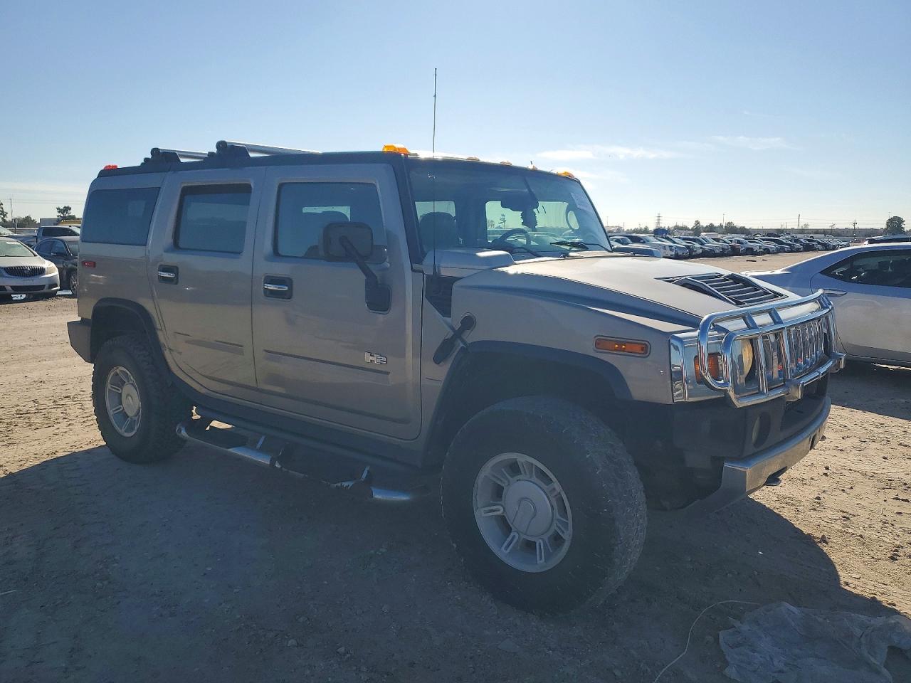 2004 HUMMER H2