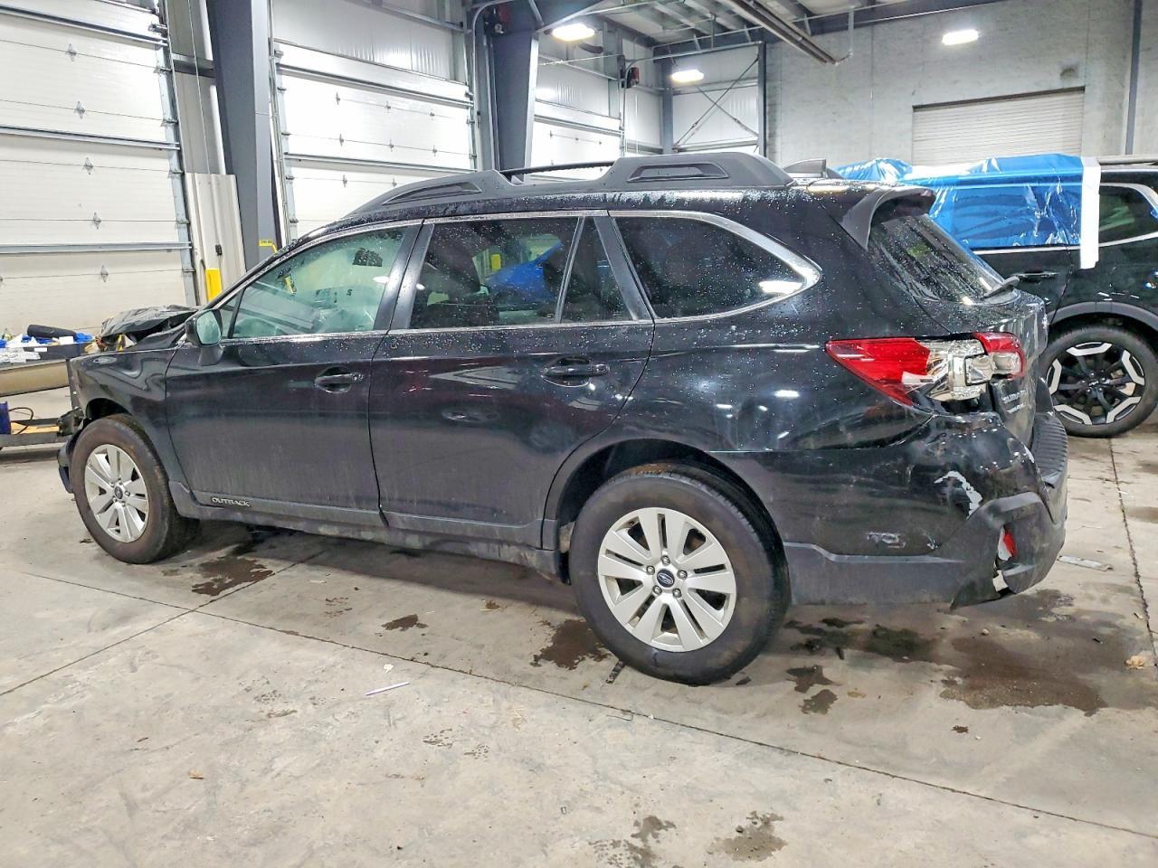 2018 SUBARU Outback