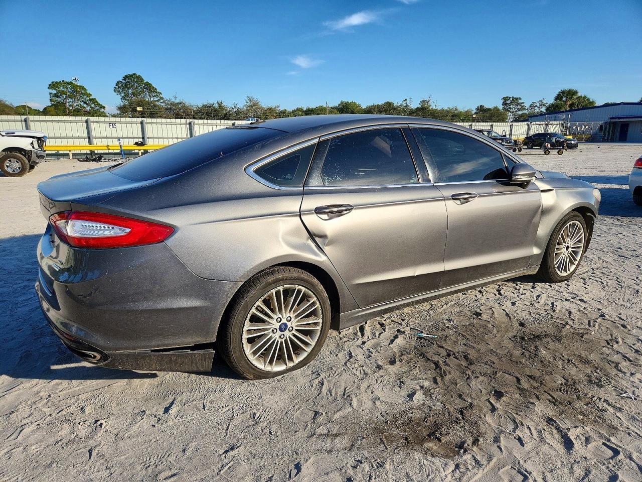 2014 FORD FUSION