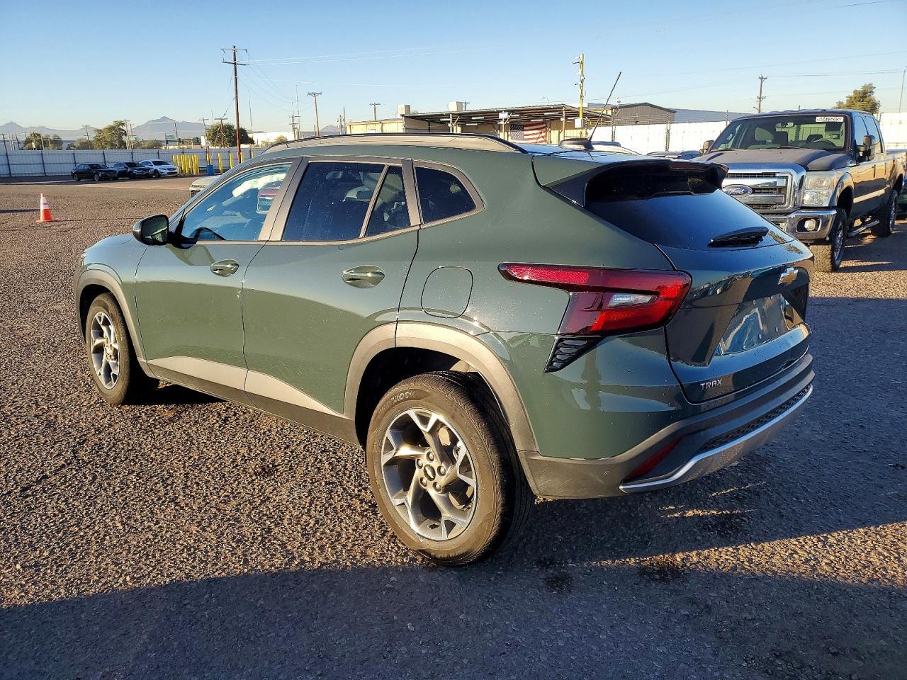 2025 CHEVROLET TRAX