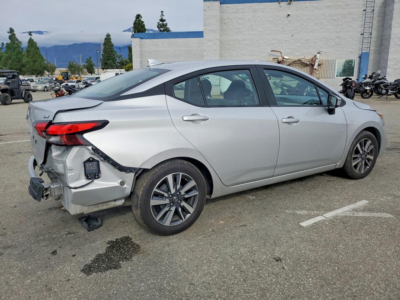 2021 NISSAN VERSA
