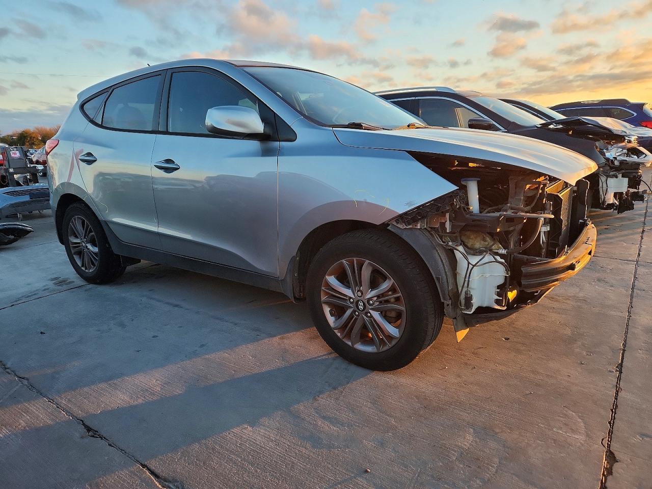2015 HYUNDAI TUCSON