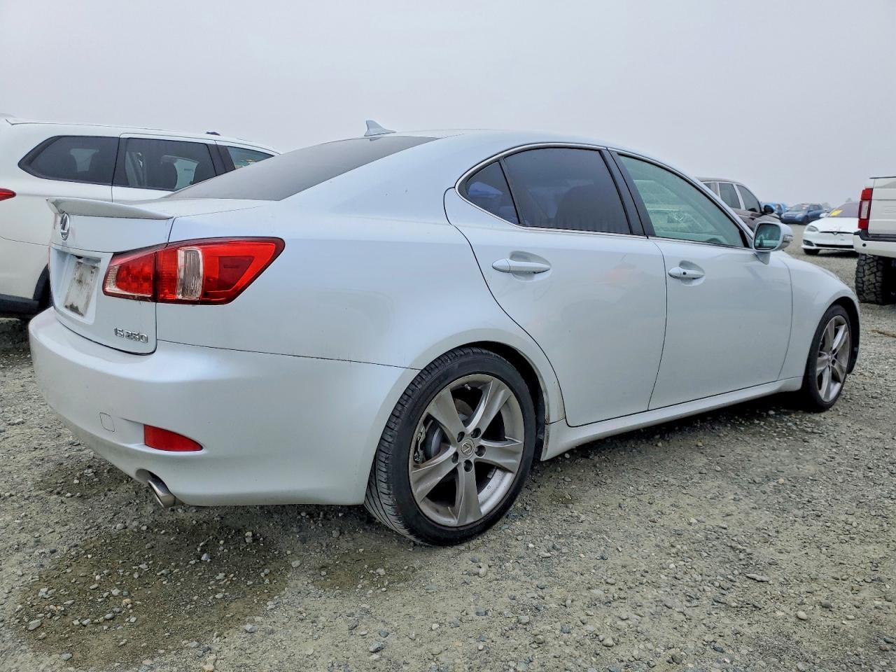 2011 LEXUS IS 250
