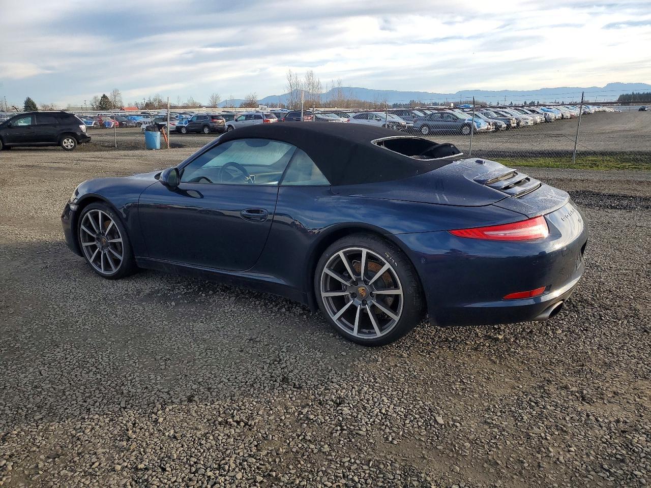 2013 PORSCHE 911
