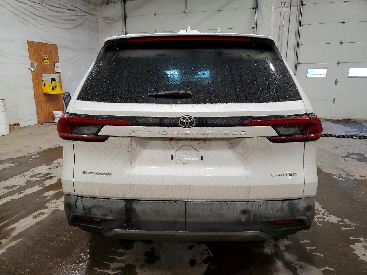 2025 TOYOTA HIGHLANDER