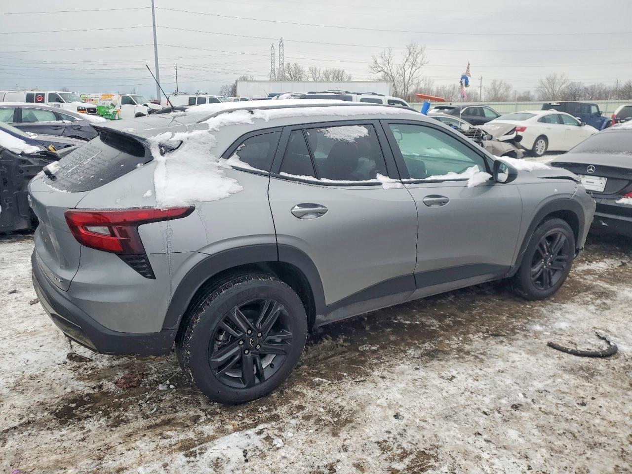 2025 CHEVROLET TRAX