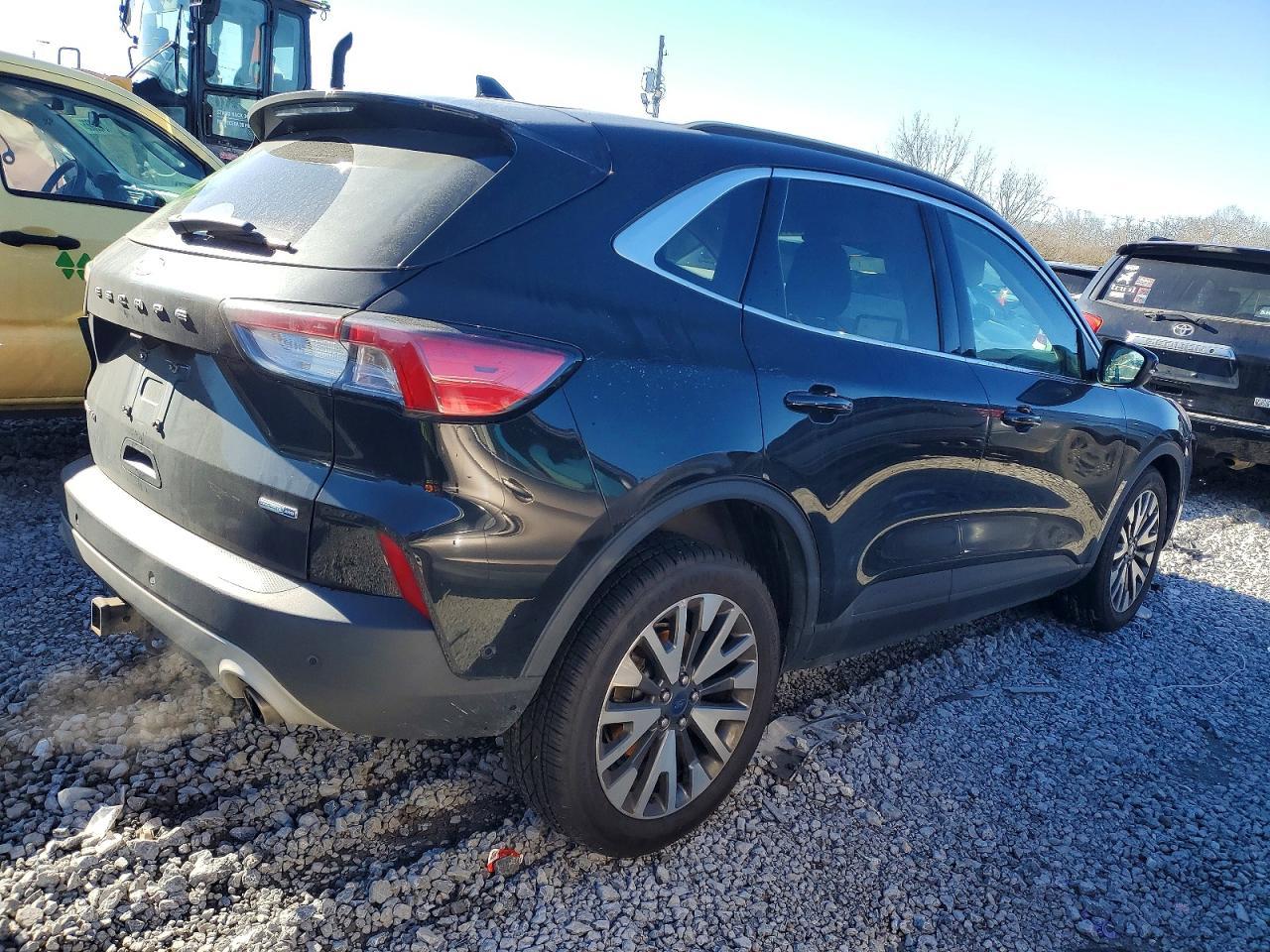 2020 FORD ESCAPE