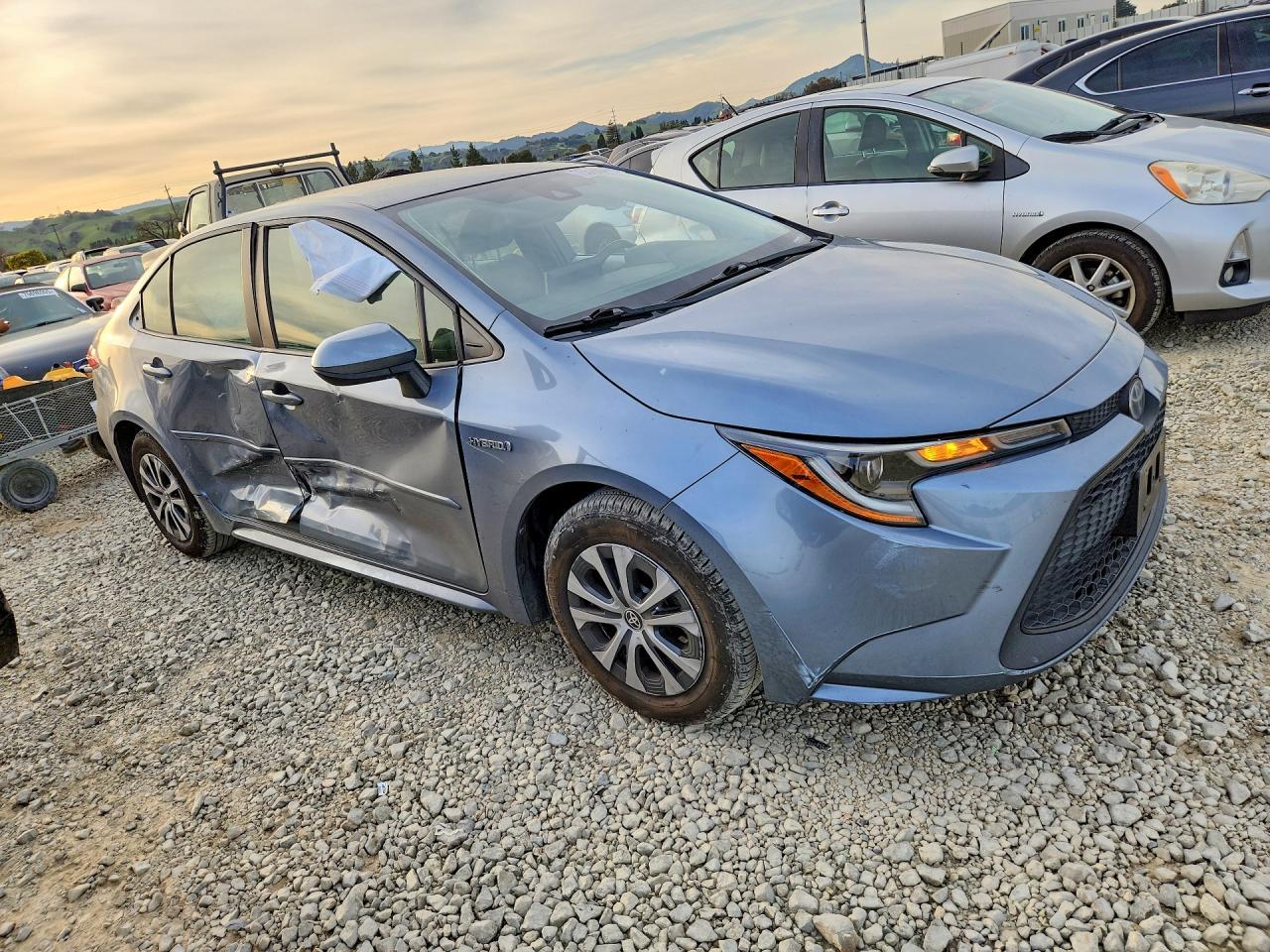 2021 TOYOTA COROLLA