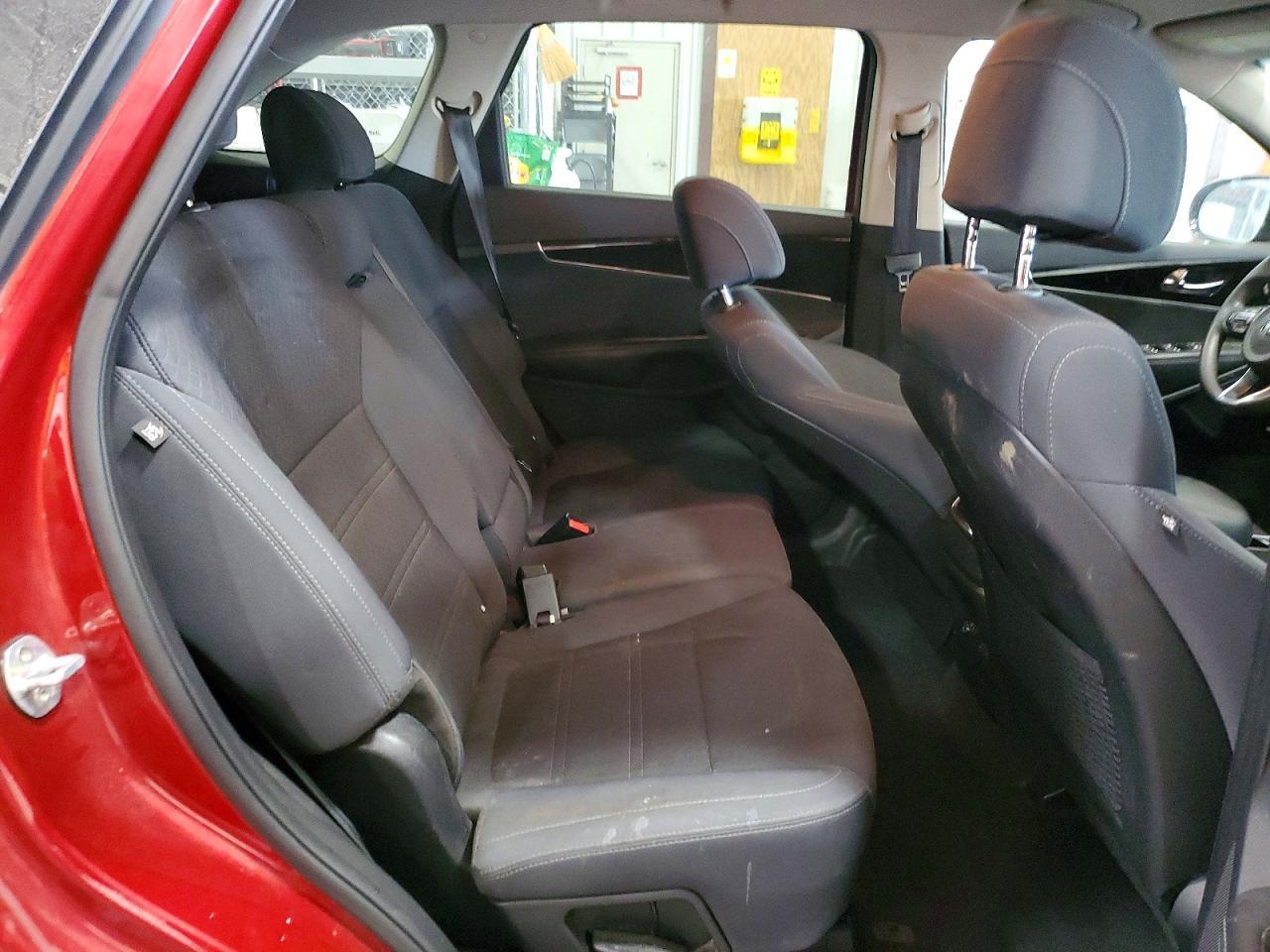 2017 KIA SORENTO