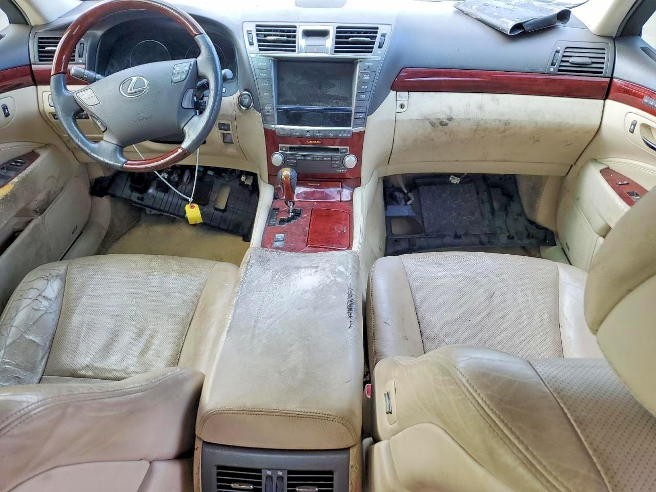 2011 LEXUS LS 460