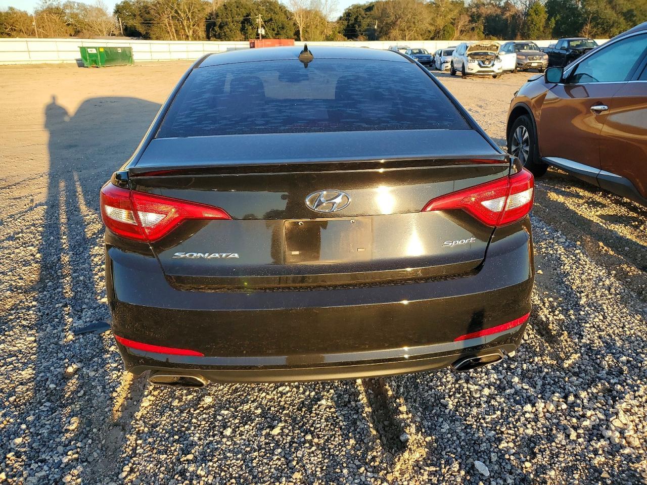 2016 HYUNDAI SONATA