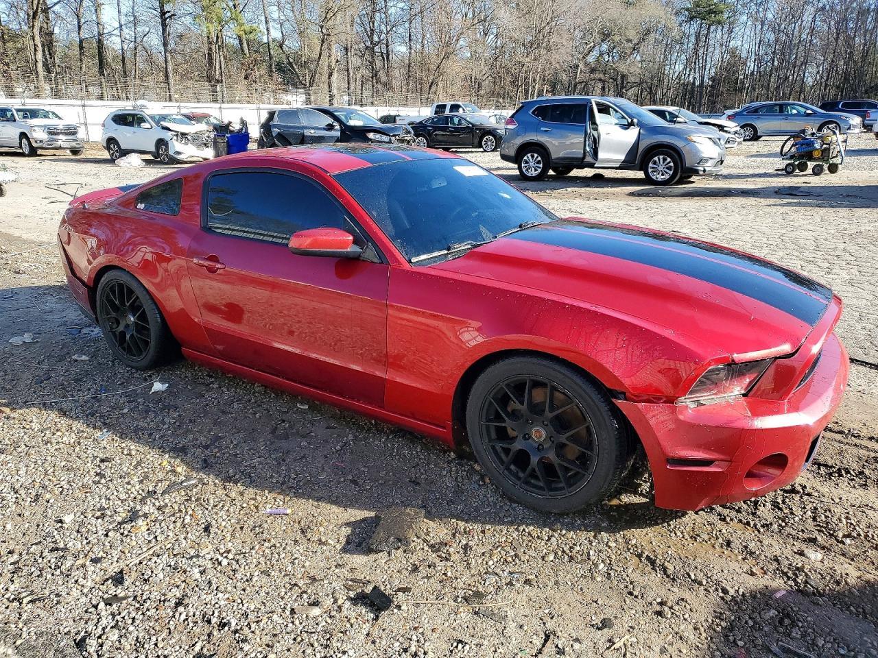 2013 FORD MUSTANG