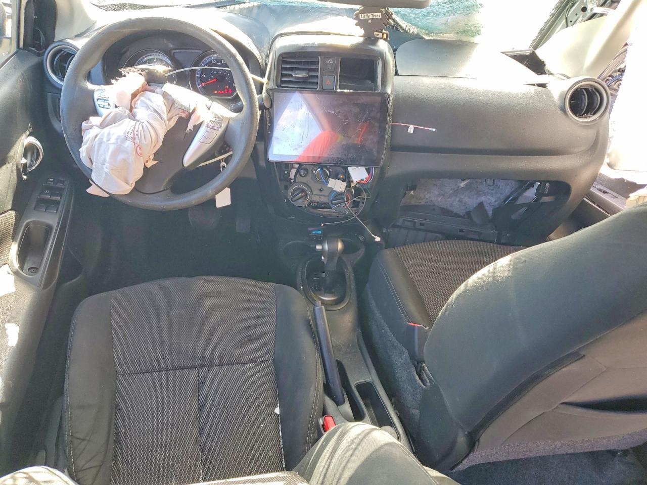 2018 NISSAN VERSA