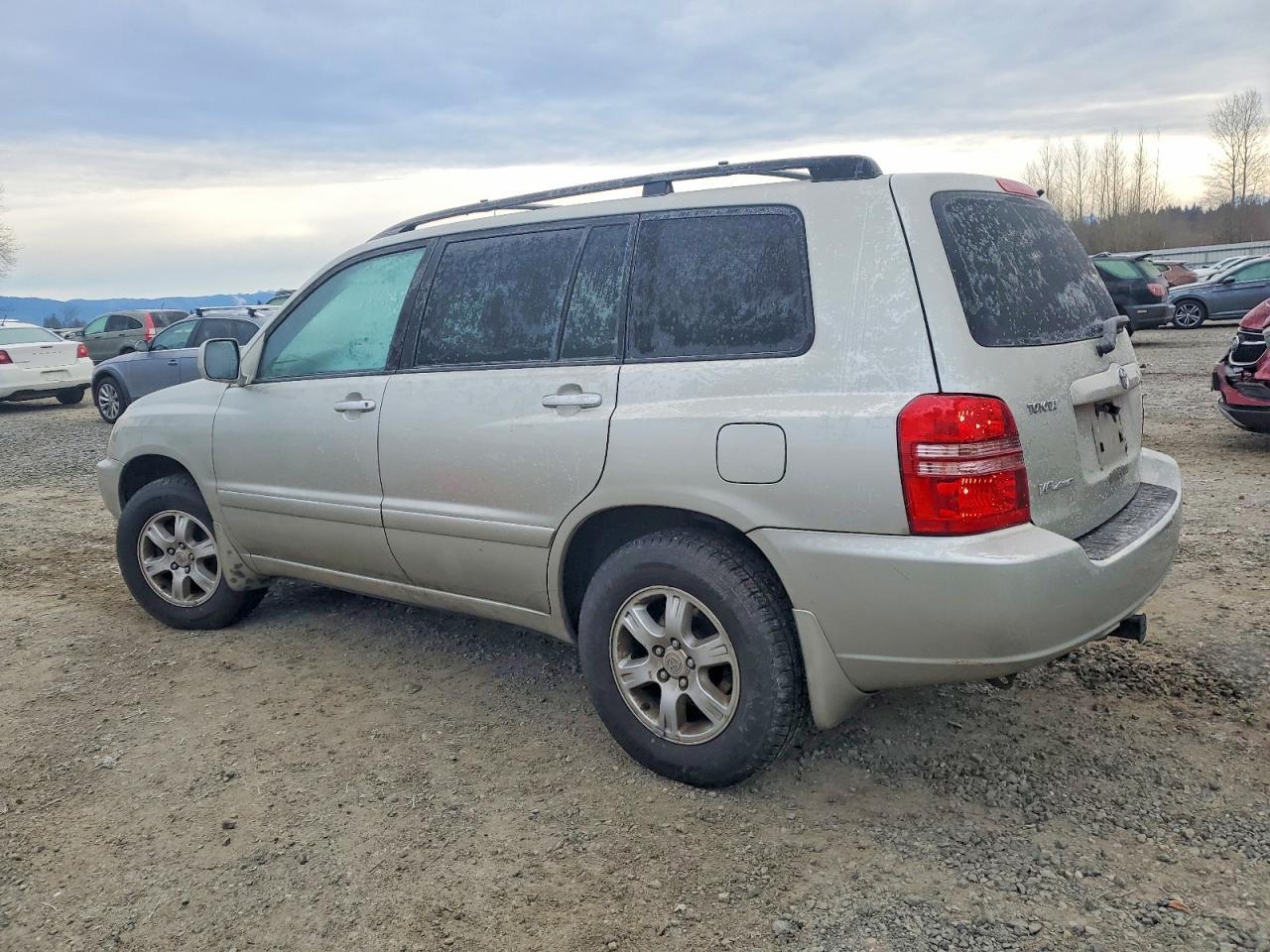 2003 TOYOTA HIGHLANDER