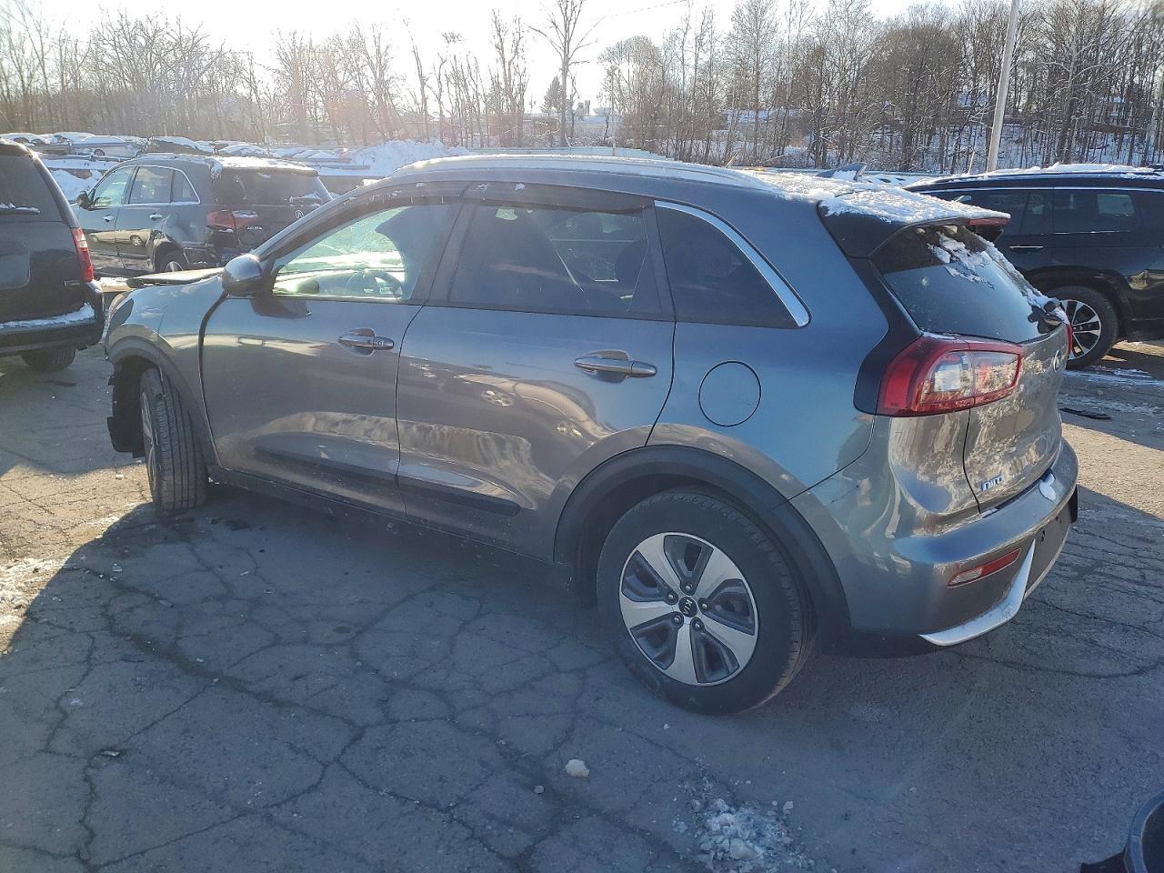 2017 KIA Niro
