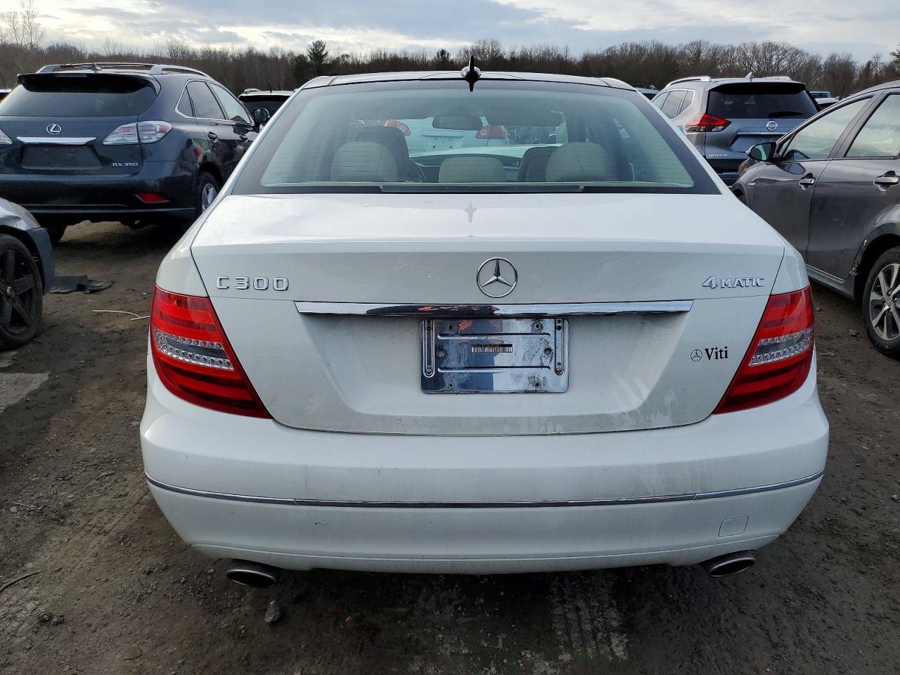 2012 MERCEDES-BENZ C-CLASS