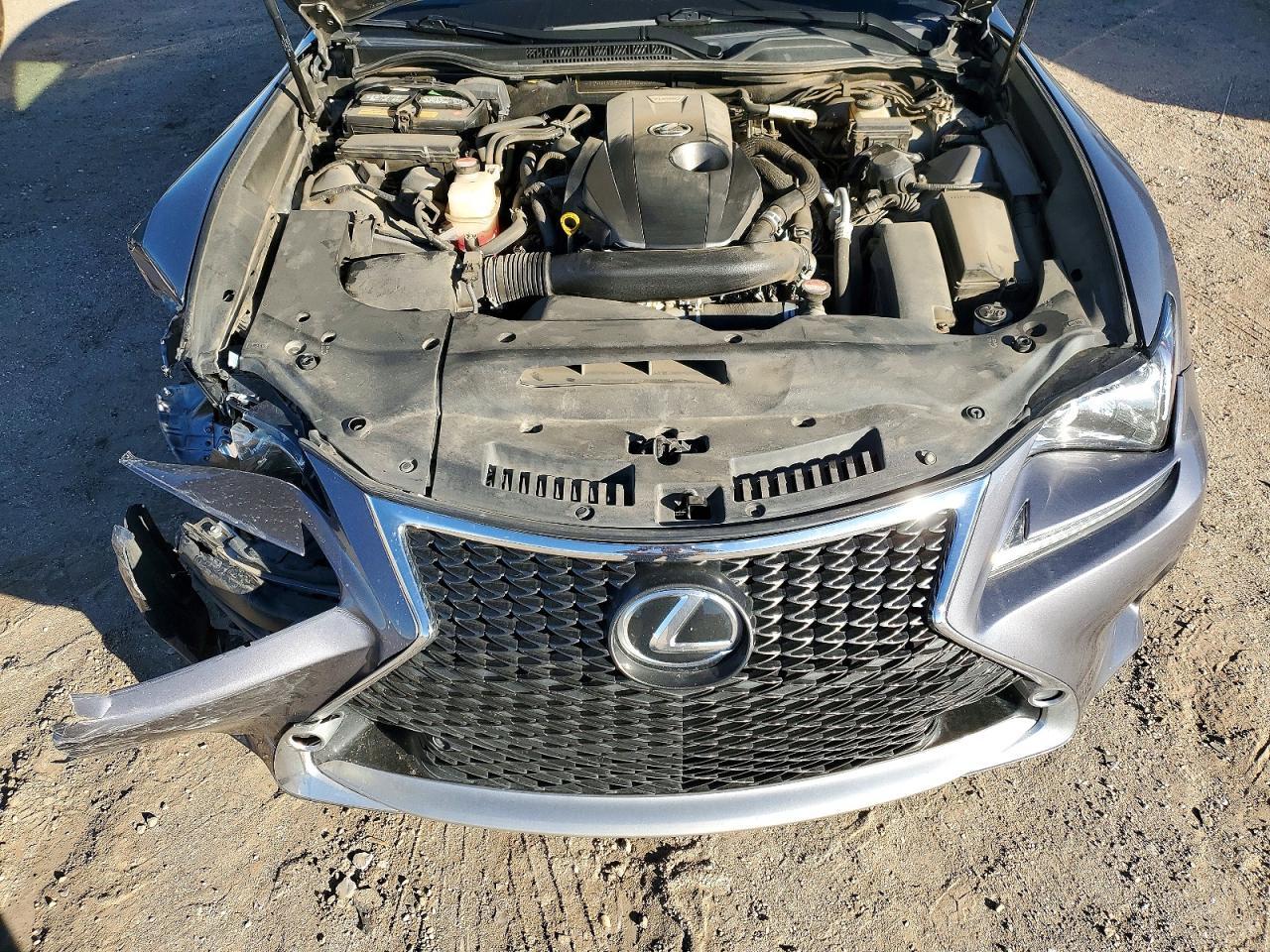2016 LEXUS RC 200t
