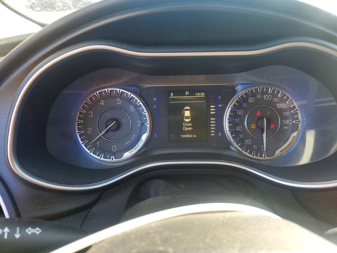 2015 CHRYSLER 200