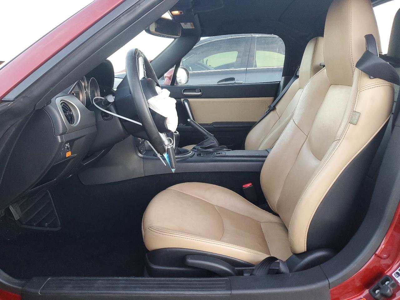 2010 MAZDA MX-5 Miata