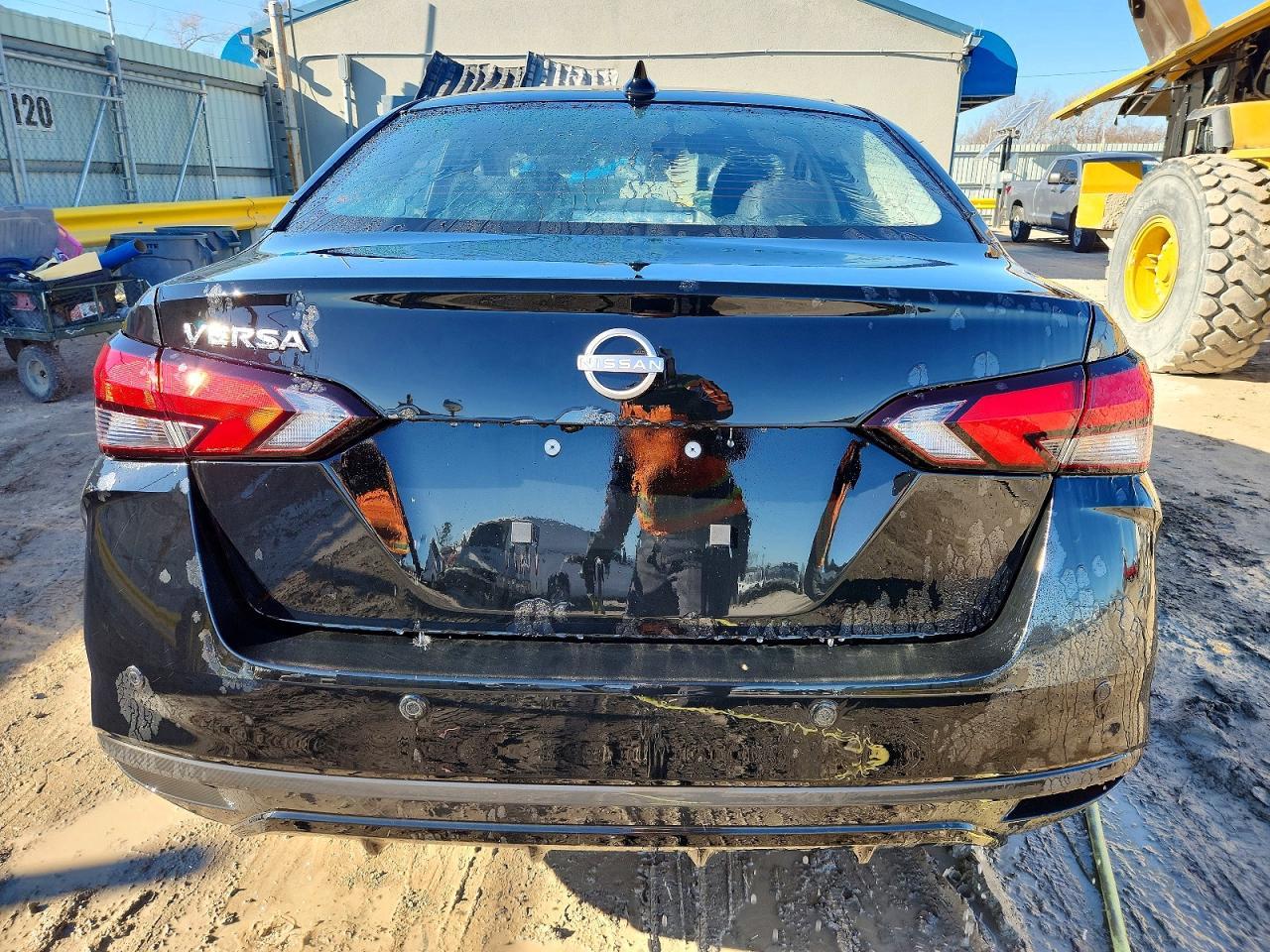 2025 NISSAN VERSA