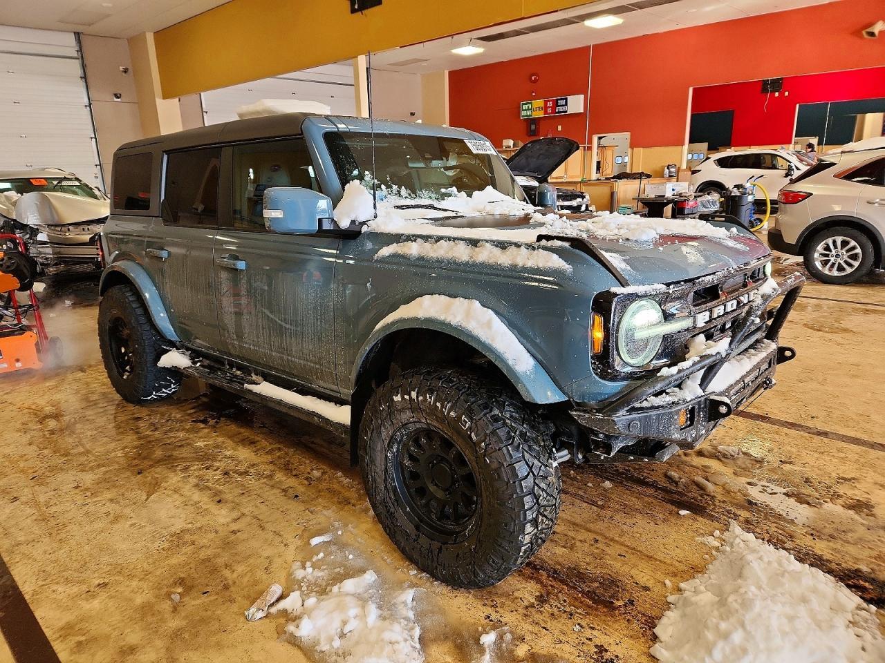 2022 FORD Bronco