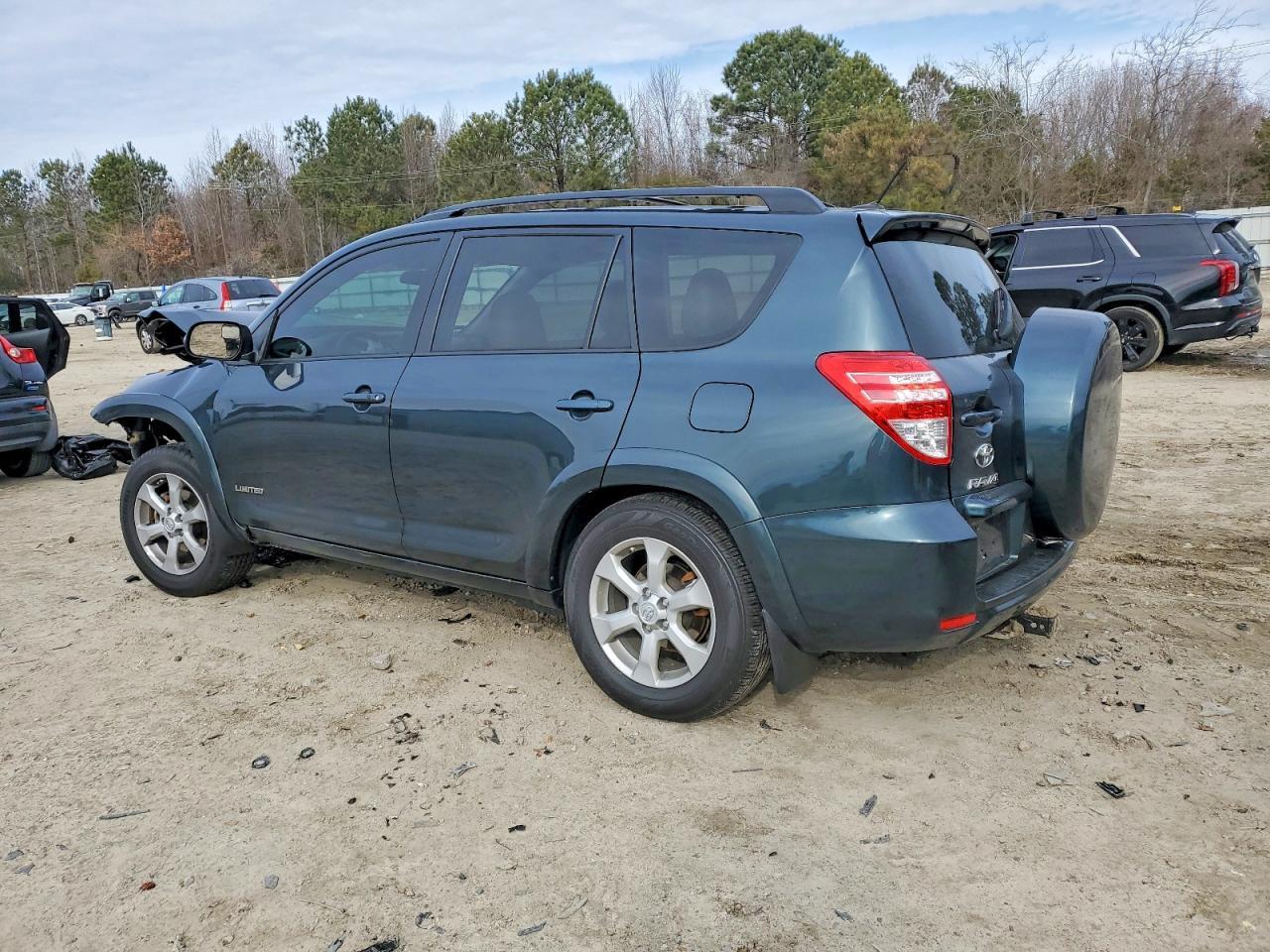 2011 TOYOTA RAV4