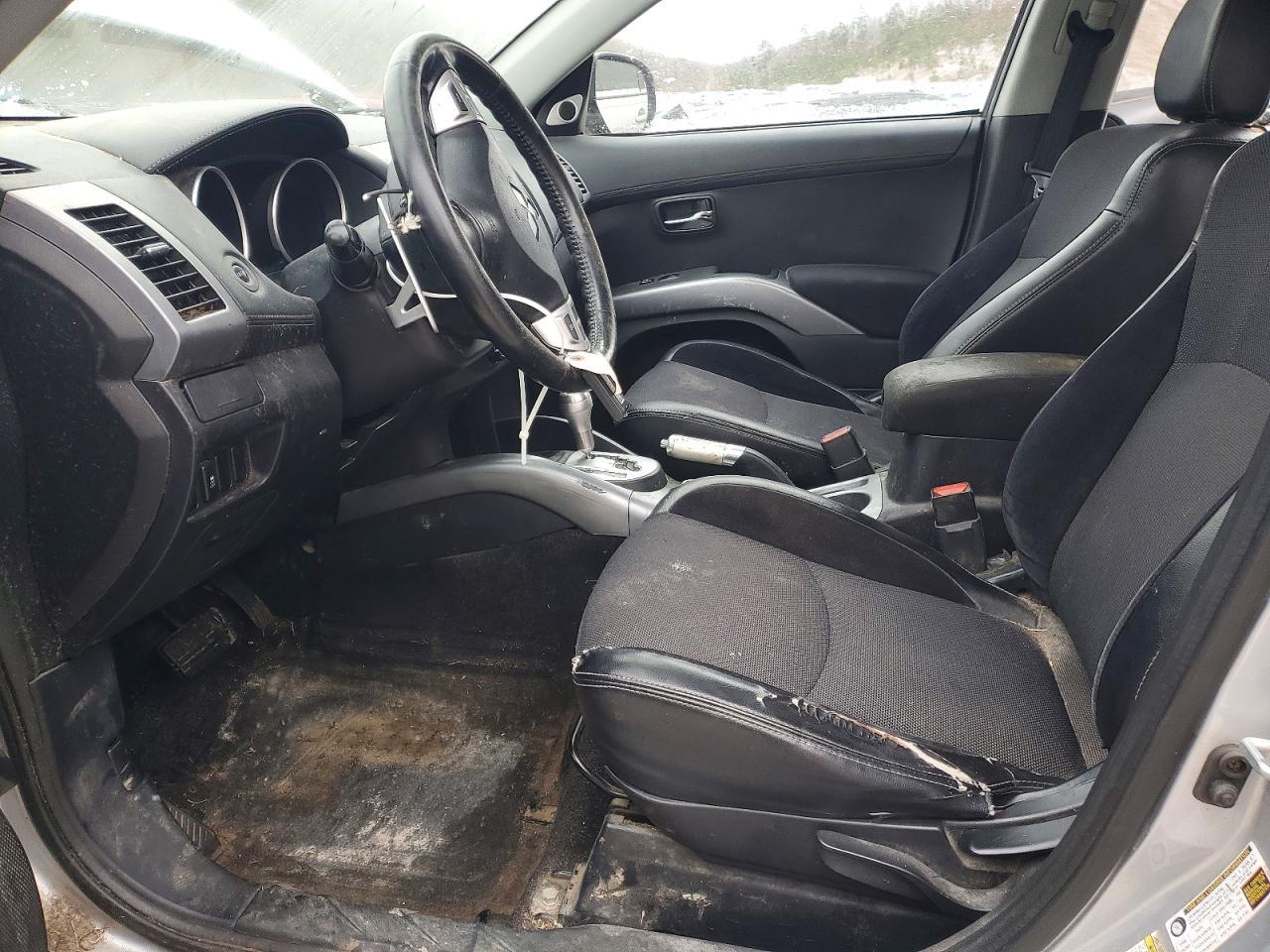 2011 MITSUBISHI outlander