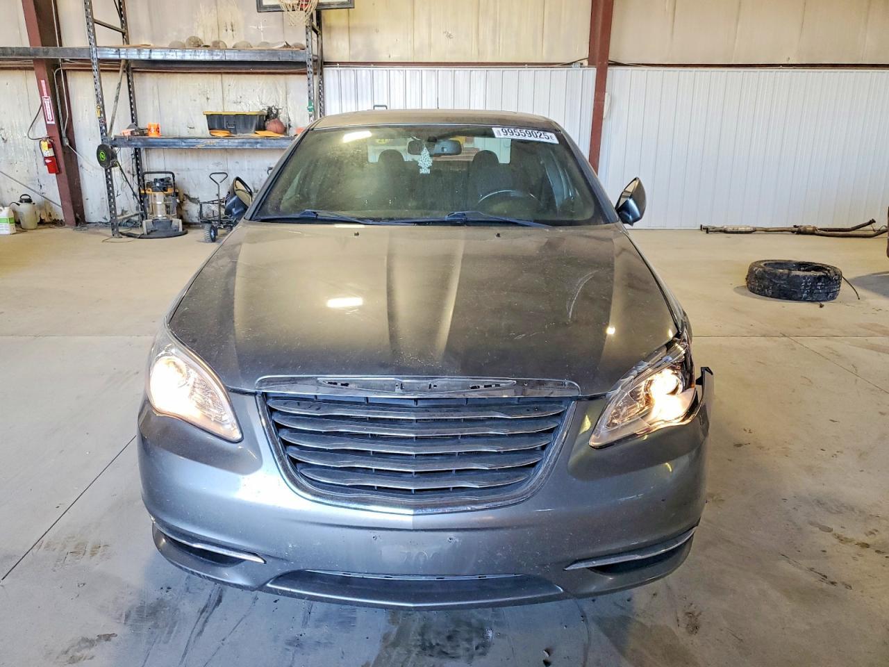 2012 CHRYSLER 200