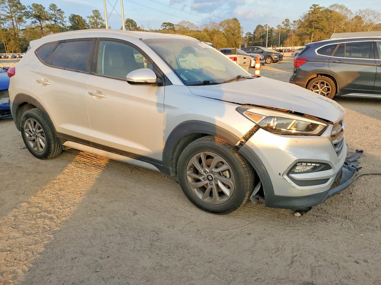 2017 HYUNDAI TUCSON