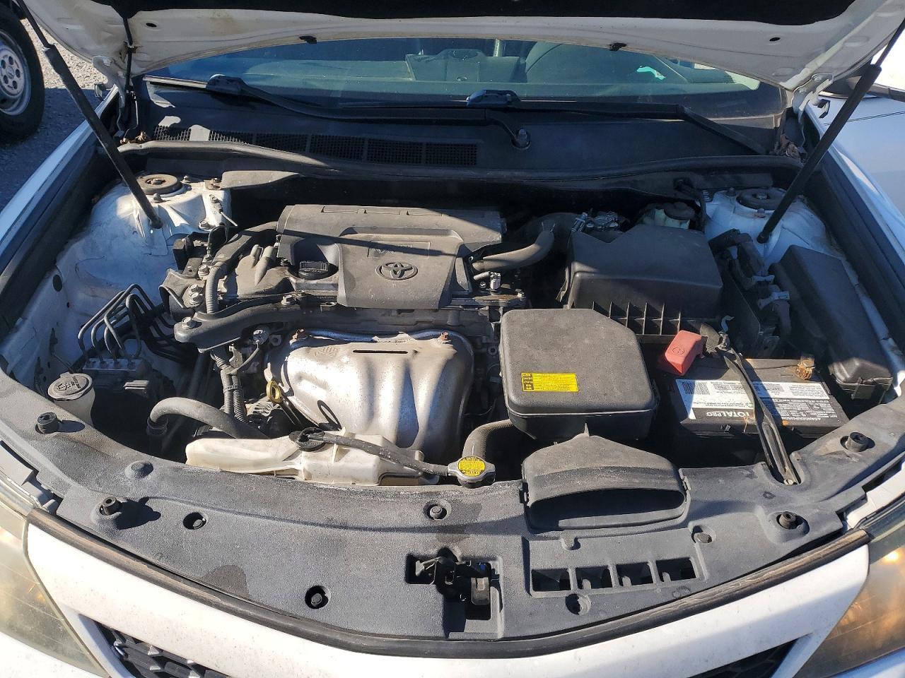 2014 TOYOTA CAMRY