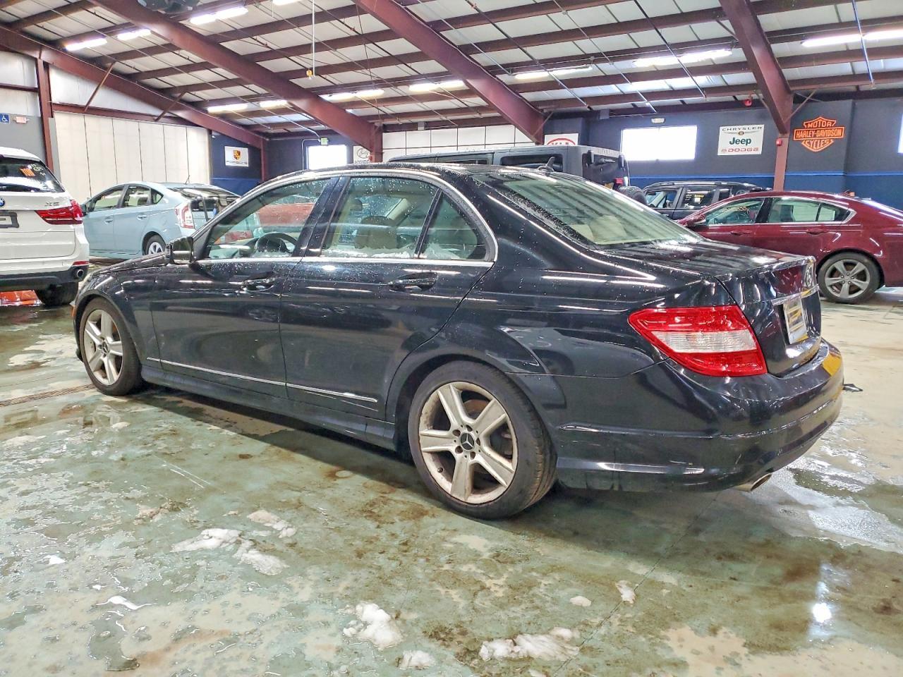 2011 MERCEDES-BENZ C-CLASS