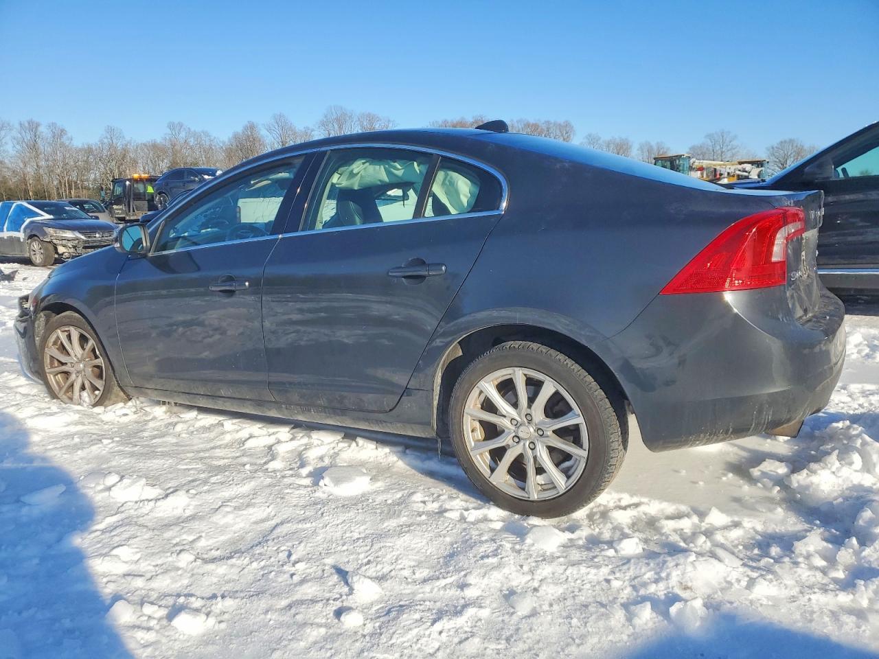 2012 VOLVO S60