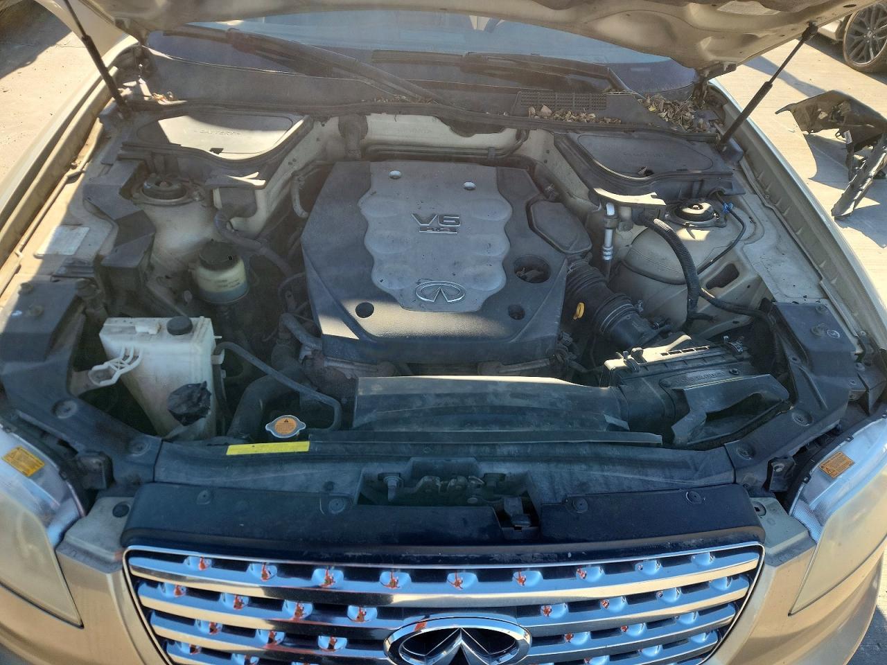 2005 INFINITI FX35