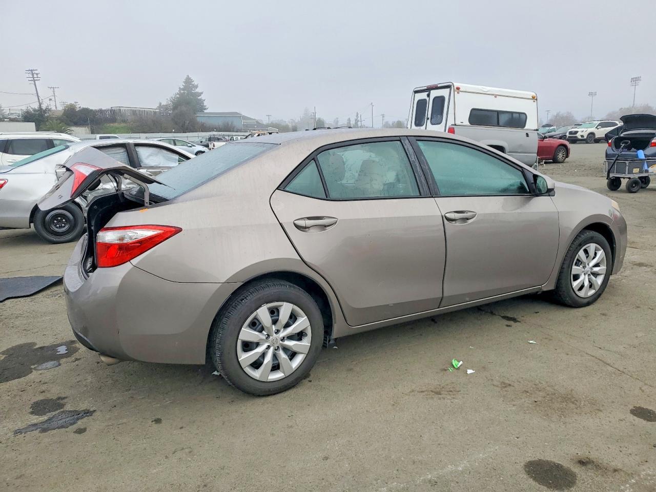 2016 TOYOTA COROLLA