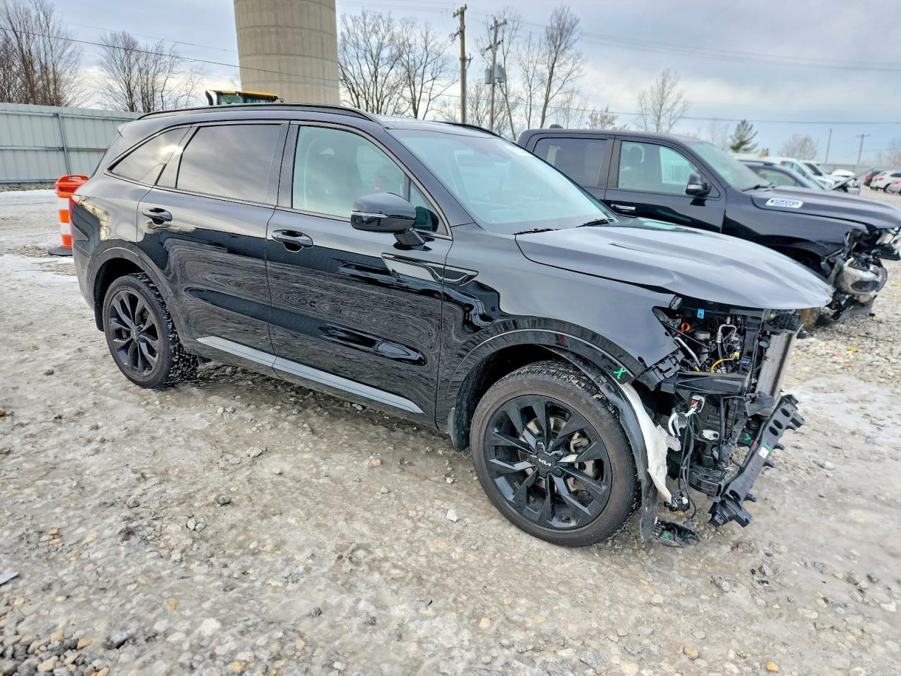 2023 KIA SORENTO