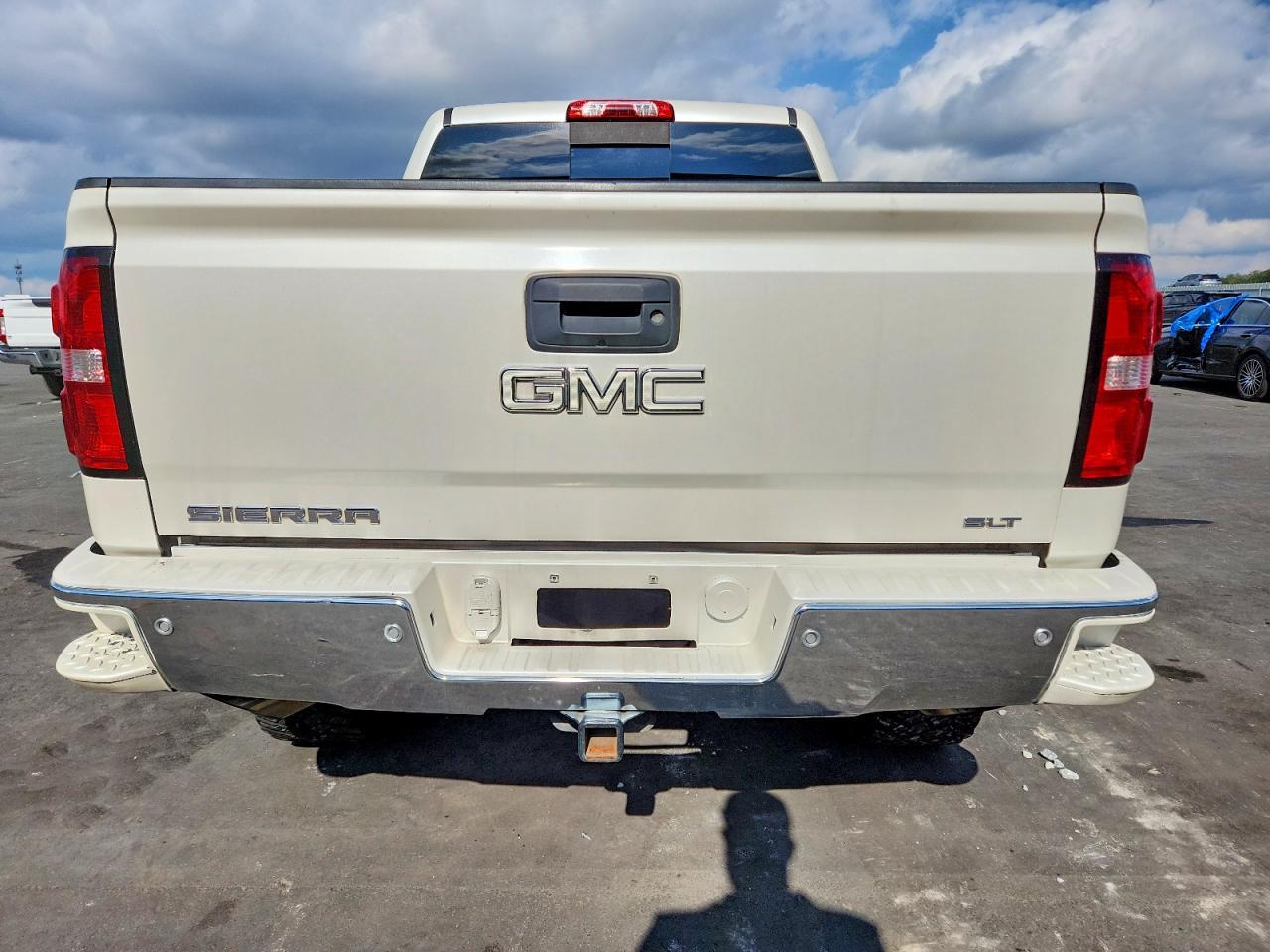 2015 GMC Sierra