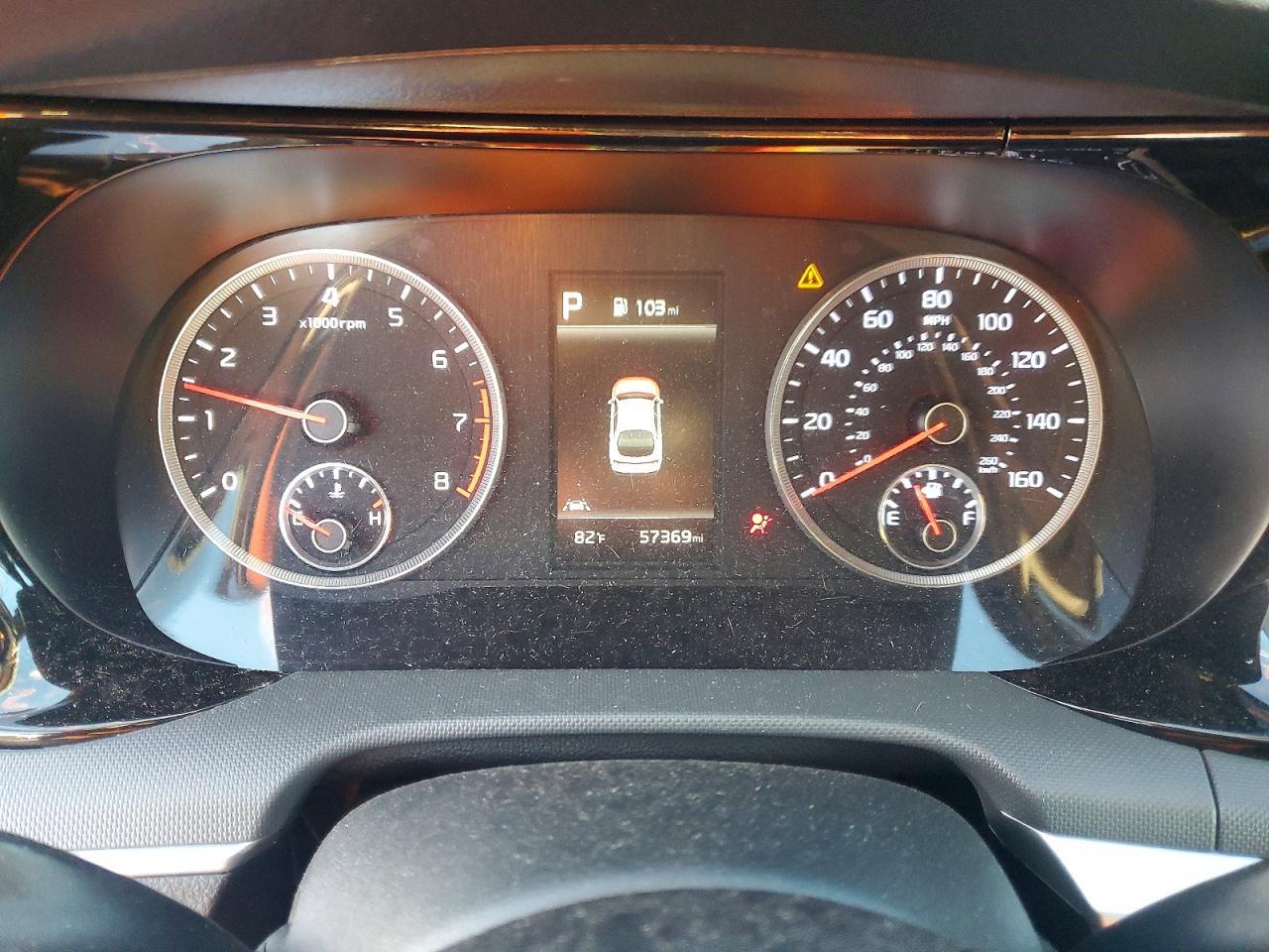 2022 KIA K5