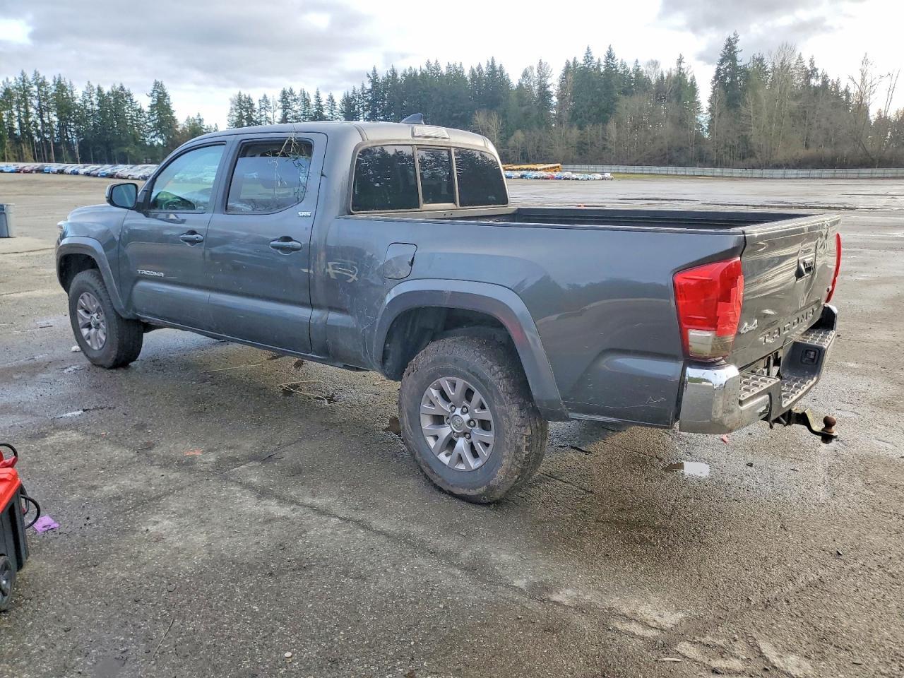 2016 TOYOTA TACOMA