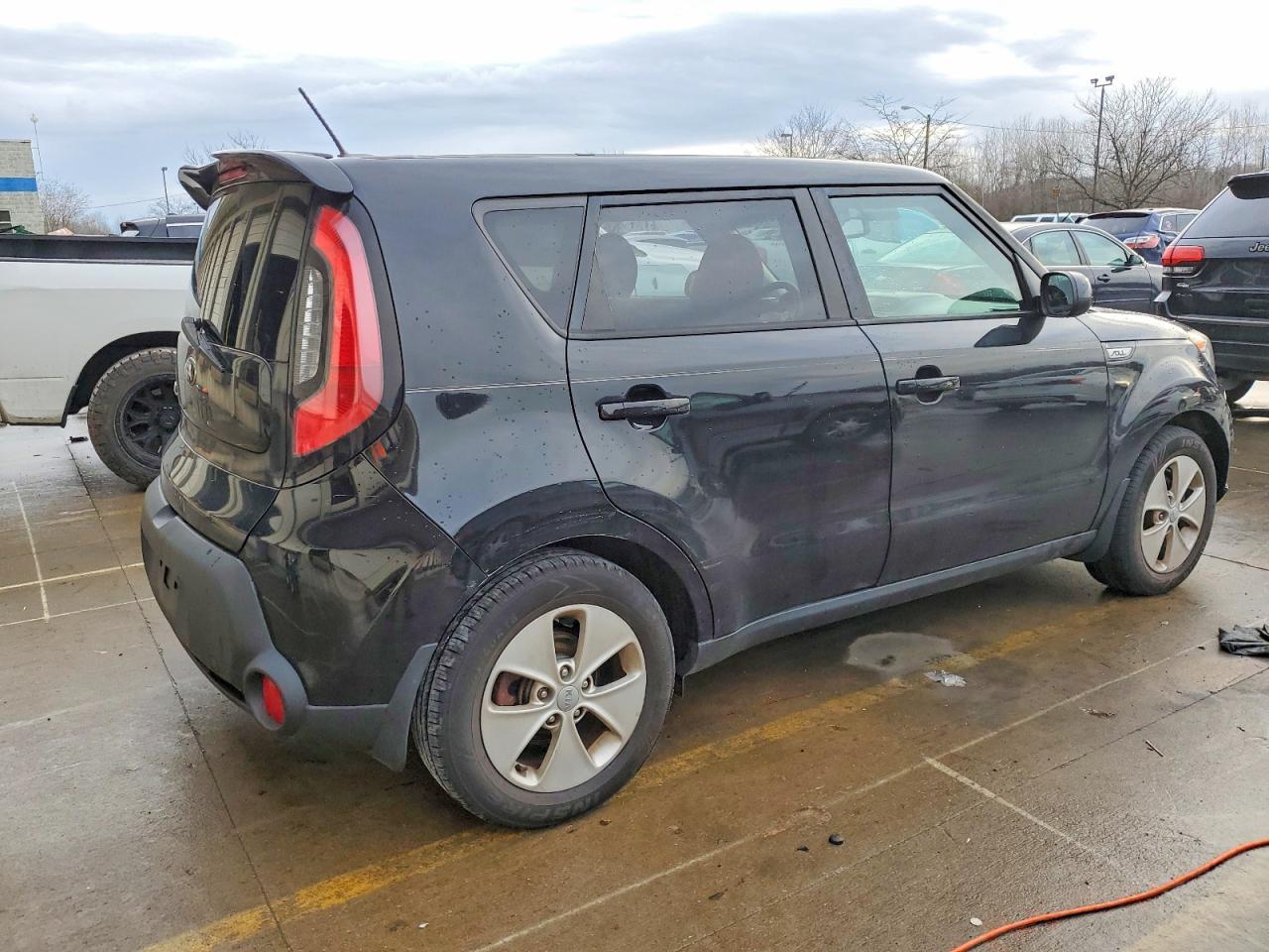 2016 KIA SOUL