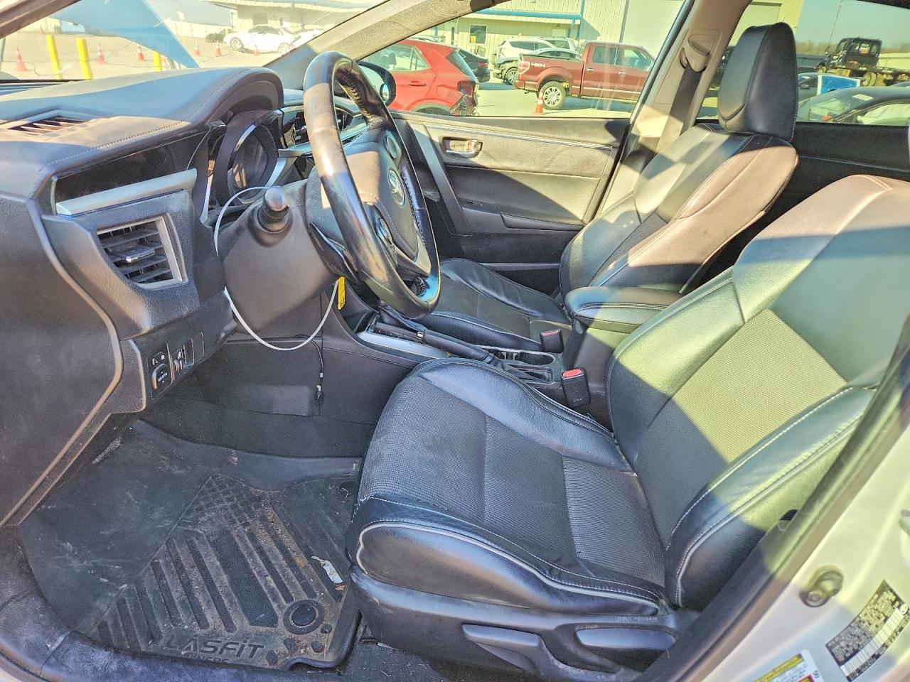 2014 TOYOTA COROLLA