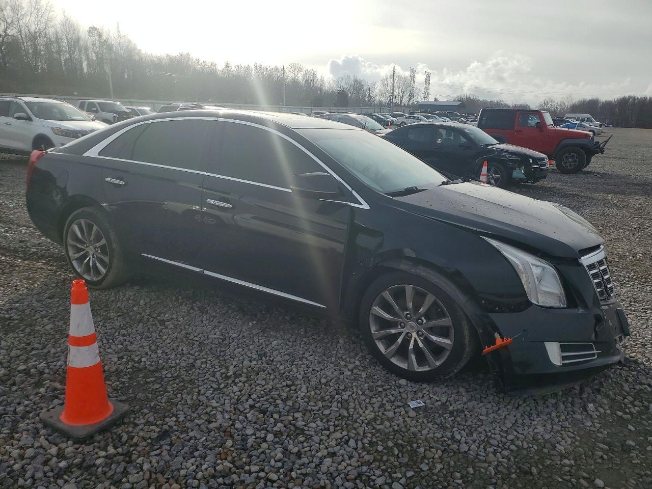 2015 CADILLAC XTS