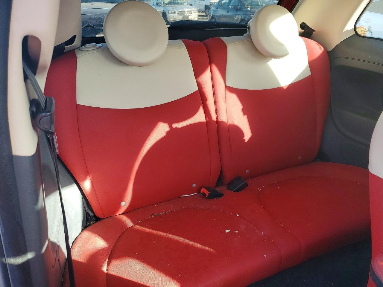 2015 FIAT 500