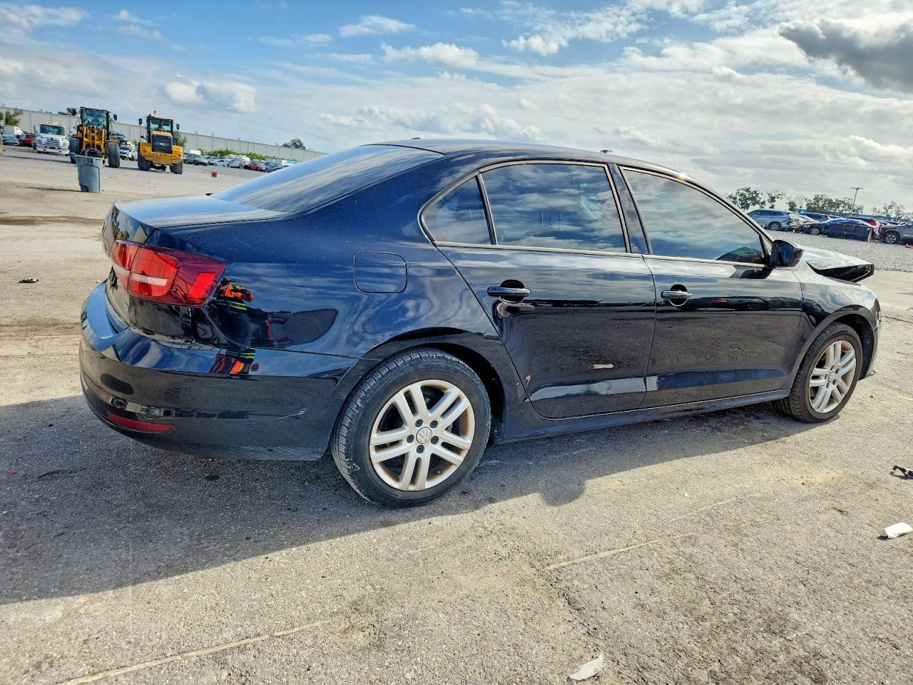 2018 VOLKSWAGEN JETTA