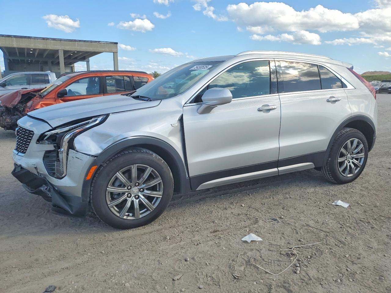 2020 CADILLAC XT4