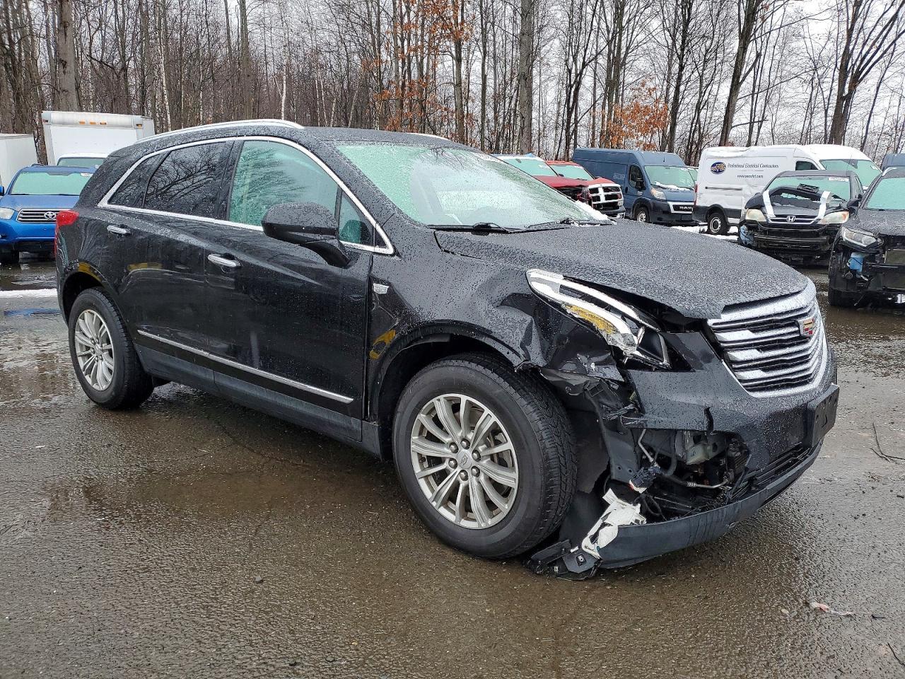 2017 CADILLAC XT5