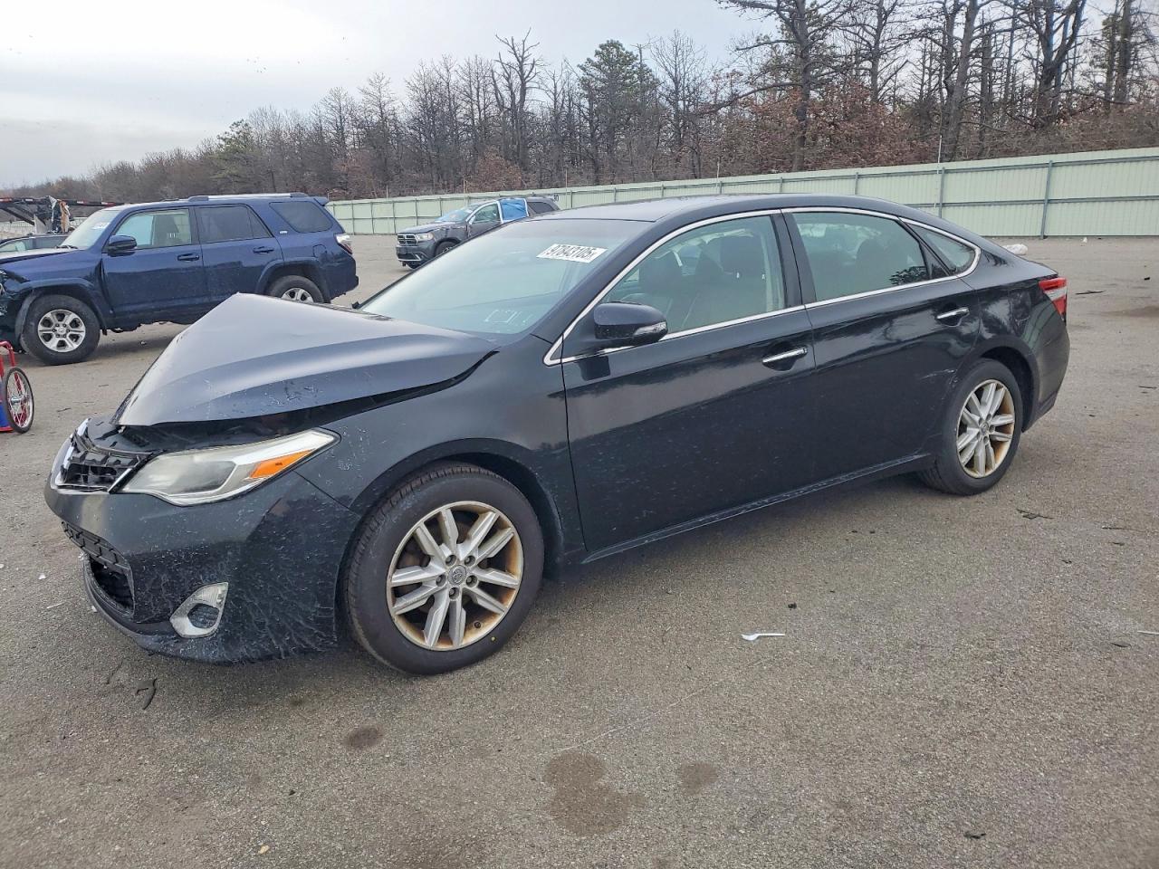 2014 TOYOTA Avalon